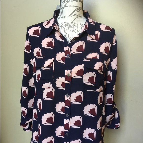 LOFT Tops - Anne Taylor Loft Dress Shirt